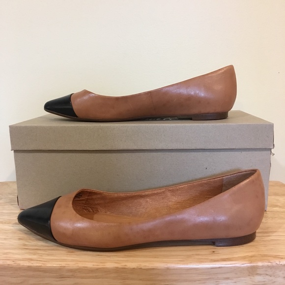 Madewell Cap Toe Pointy Leather Flats Pecan Brown - Picture 6 of 7
